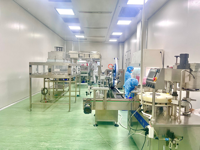 Thiết bị phòng sạch